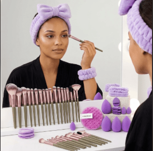 40-Piece Beauty Makeup Kit | Makeup Brushes and Cosmetic Tools Set - Cynette LivingBeauty Kits